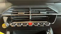 Peugeot 208 1.2 PureTech 100ch S&S Style — photo 26