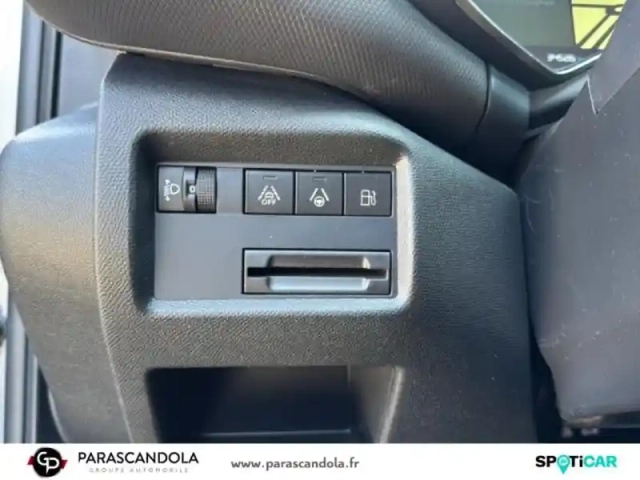 Citroën C5 Aircross hybrid rechargeable 225ch shine pack ë-eat8 — photo 13