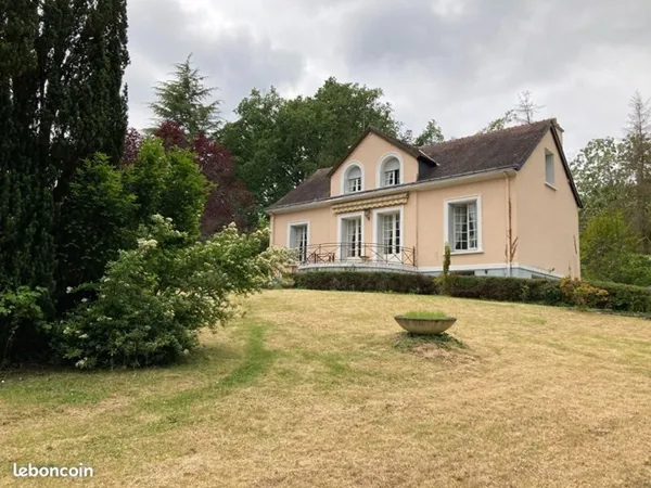 Maison 8 pièces 141 m²