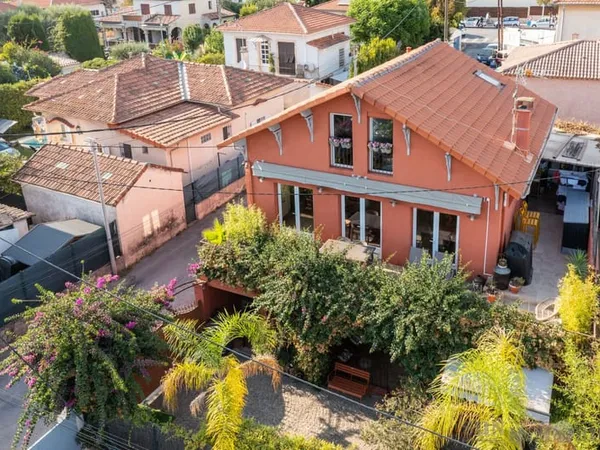 Cros de Cagnes, plein Sud, villa individuelle de 165m2 carrez,