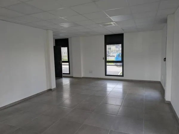 Bureaux 120 m²