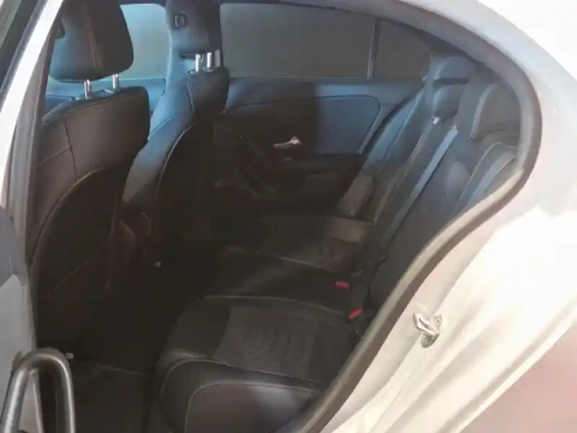 Mercedes Classe A 180 d style line — photo 39