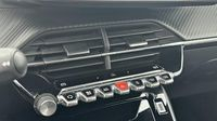 Peugeot 2008 1.2 PureTech 100ch S&S Allure — photo 15