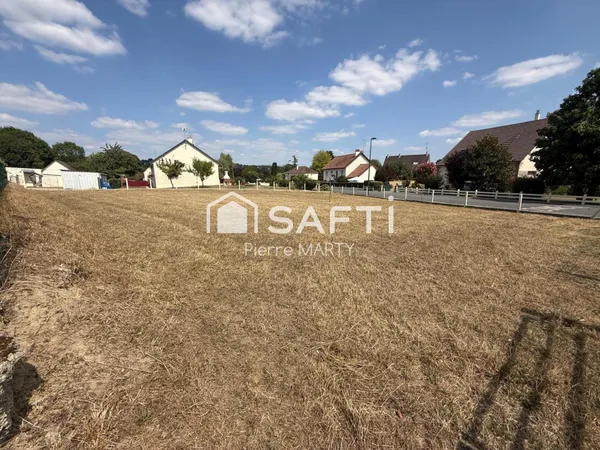 Terrain 816m²