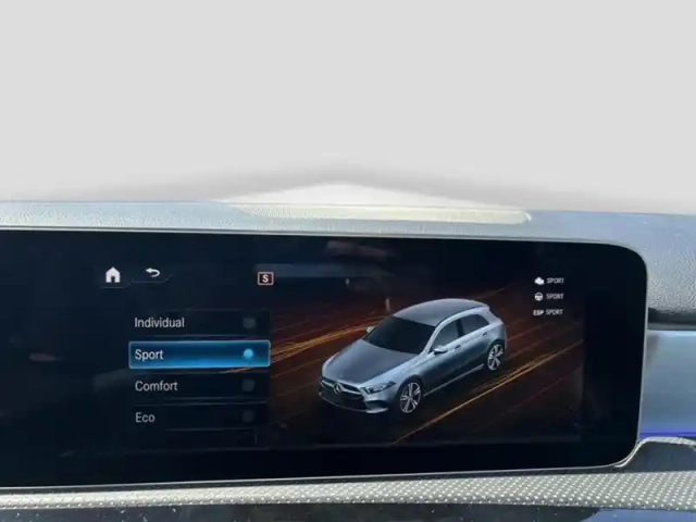 Mercedes Classe A 180 d amg line — photo 16