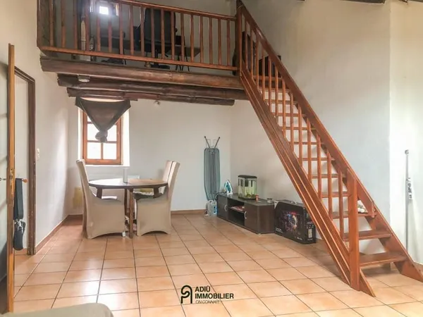 Duplex avec mezzanine, au calme, à proximité d'Uzès