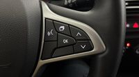 Dacia Sandero 1.0 TCe 90ch Expression — photo 25