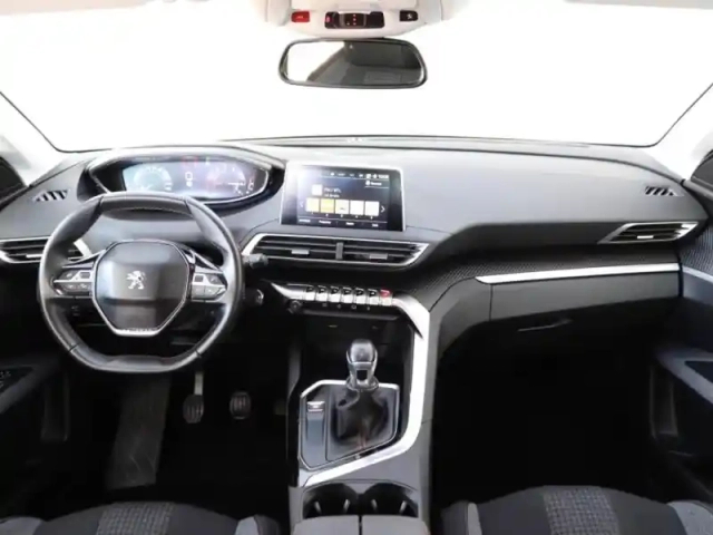 Peugeot 3008 1.2 puretech 130ch active business s&amp;s — photo 8