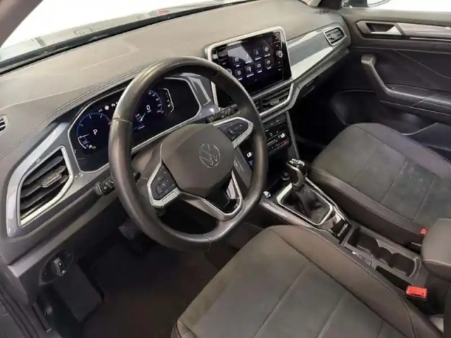 Volkswagen T-Roc 2.0 tdi 150 start/stop dsg7 style — photo 9