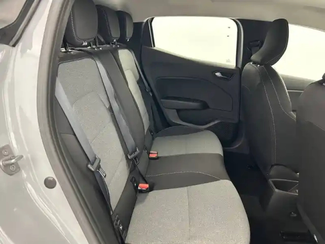 Renault Clio tce 90 — photo 15