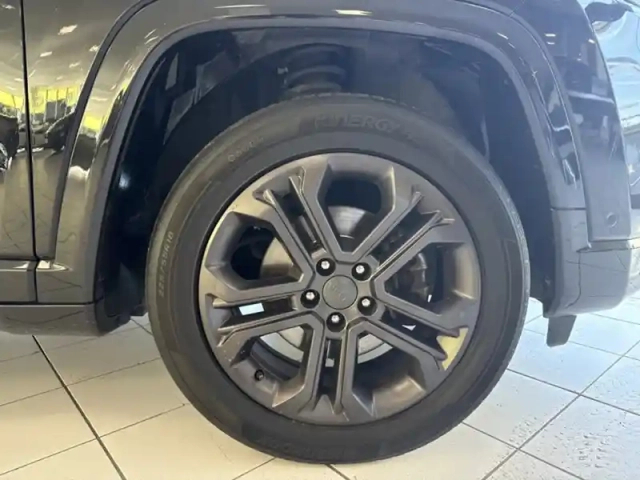 Jeep Compass limited fwd — photo 14