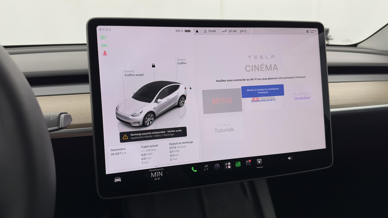 Tesla MODEL Y Standard RWD — photo 23
