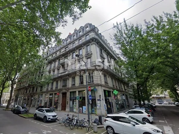 Local commercial 51 m²