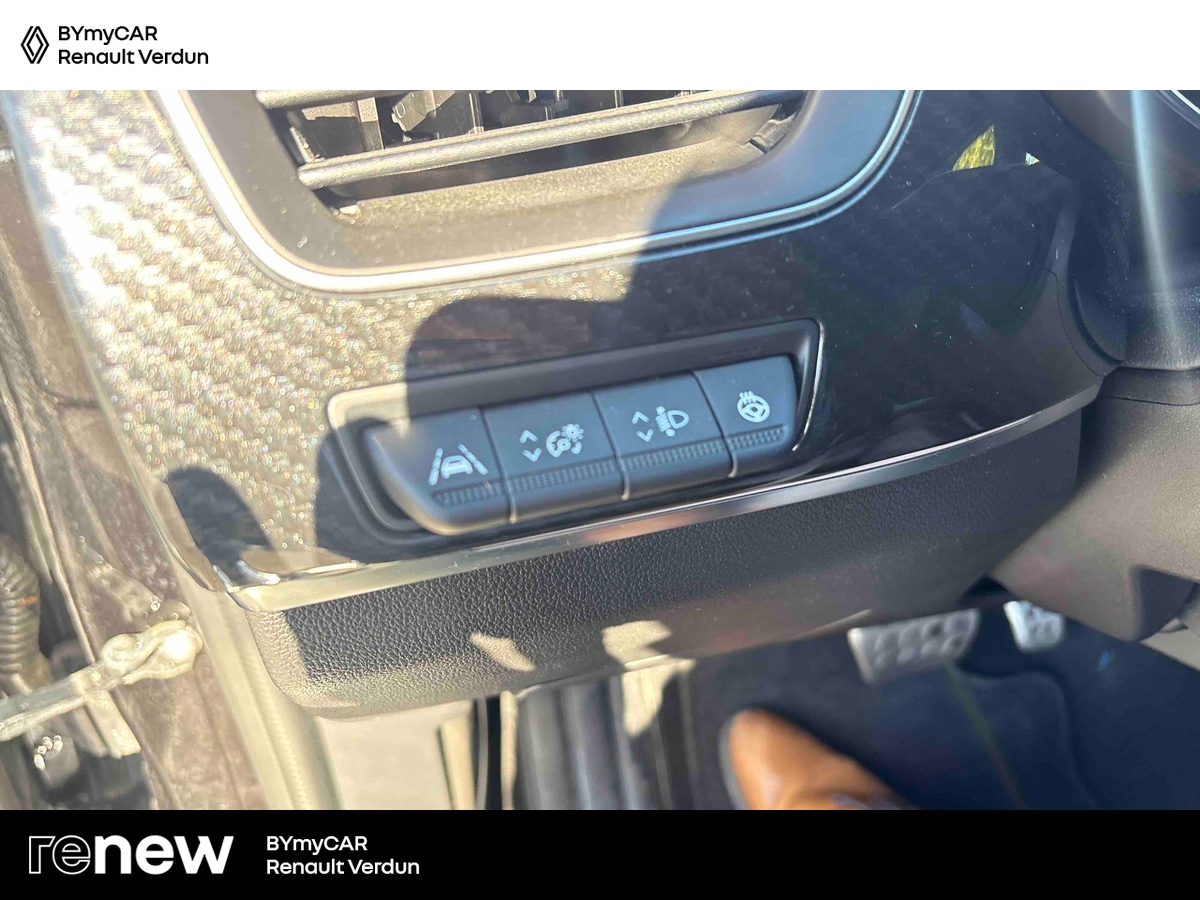 Renault Arkana E-Tech hybride 145 — photo 17