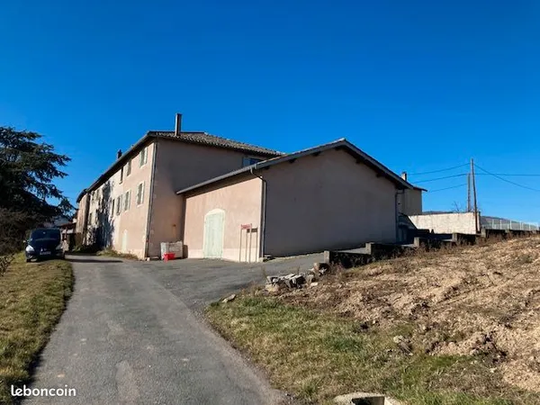 Petit domaine viticole au coeur du Beaujolais