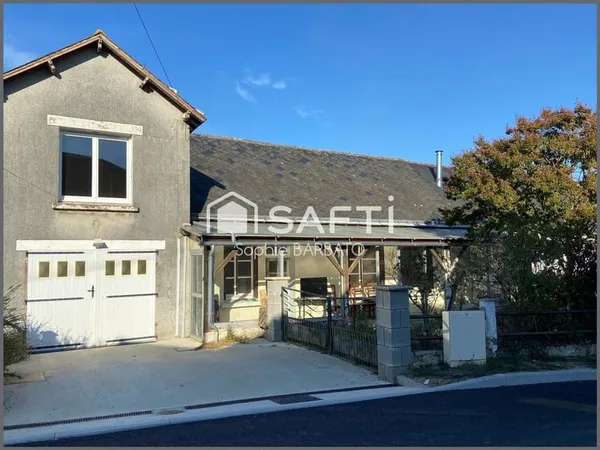 Maison 5 pièces avec dépendances  Terrain divisible de 1 765 m²