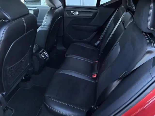 Volvo Xc40 t3 163 ch geartronic 8 — photo 6
