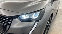 Peugeot 208 1.2 PureTech 100ch S&S Allure Pack 118g — photo 17
