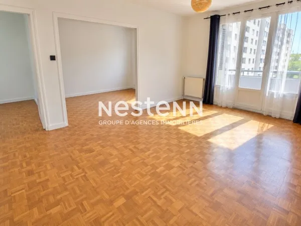 Appartement Venissieux 4 pièce(s) 63 m²
