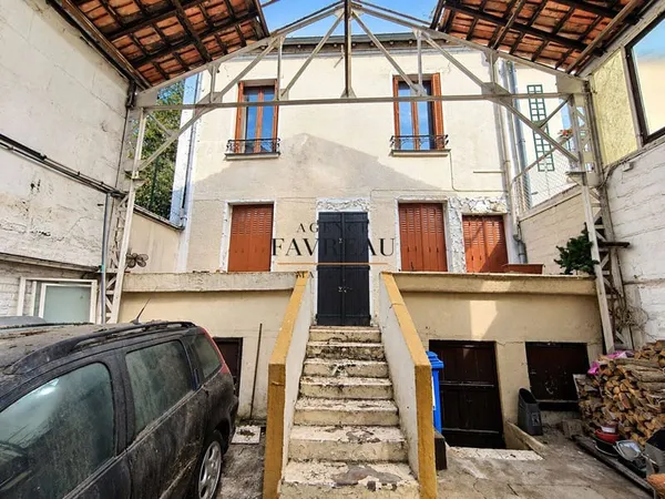 Maison 7 pièces 90 m²
