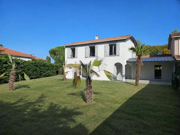 Maison 6 pièces 150 m²