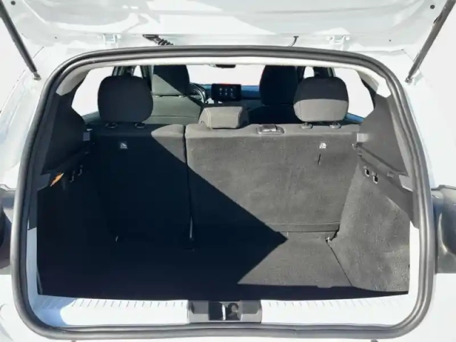 Dacia Sandero 1.0 tce 90ch confort -22 — photo 9