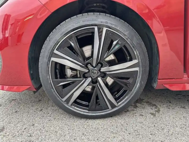 Peugeot 308 bluehdi 130ch s&amp;s eat8 — photo 9