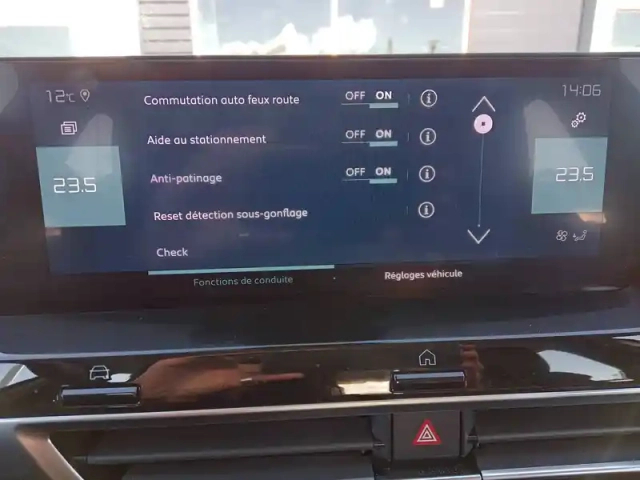 Citroën C4 e- 136 ch automatique — photo 18