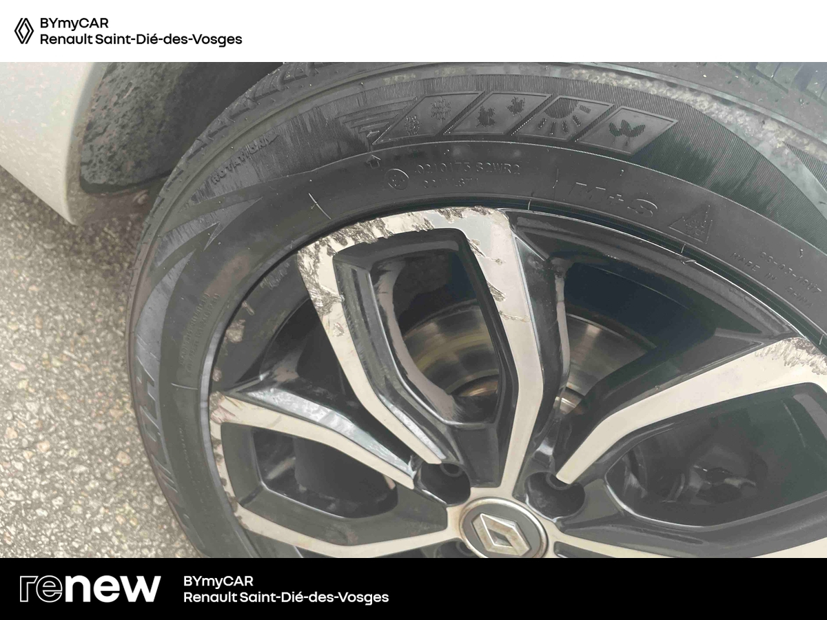 Renault Clio TCe 90 E6C — photo 25