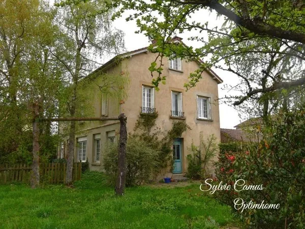 Maison de caractère - 214 m² - Fort potentiel - Sainte-Sigolène
