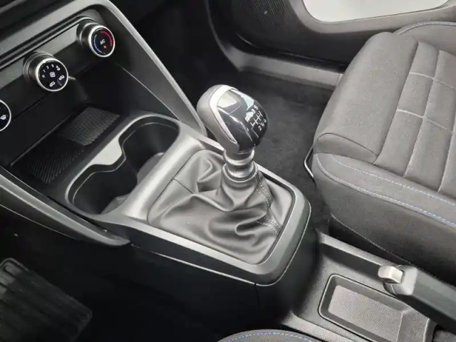 Citroën C3 turbo 100 ch manuelle — photo 13