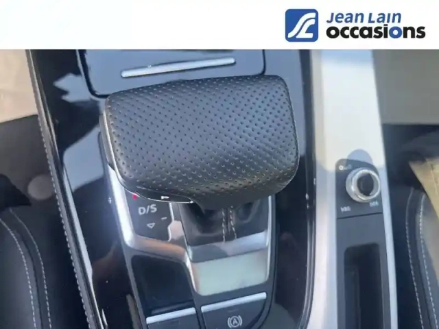 Audi A4 35 tfsi 150 s tronic 7 — photo 36