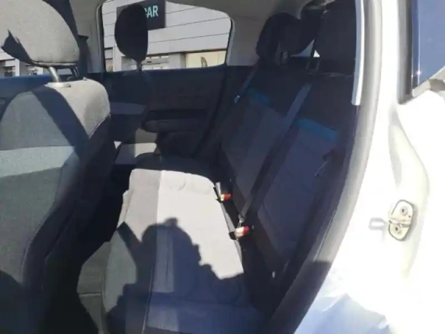 Citroën C3 1.2 puretech 110ch s&amp;s shine 124g — photo 10