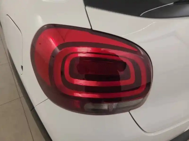 Citroën C3 puretech 110 s&amp;s bvm6 — photo 17