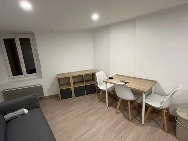 Appartement à louer à L'Escarène