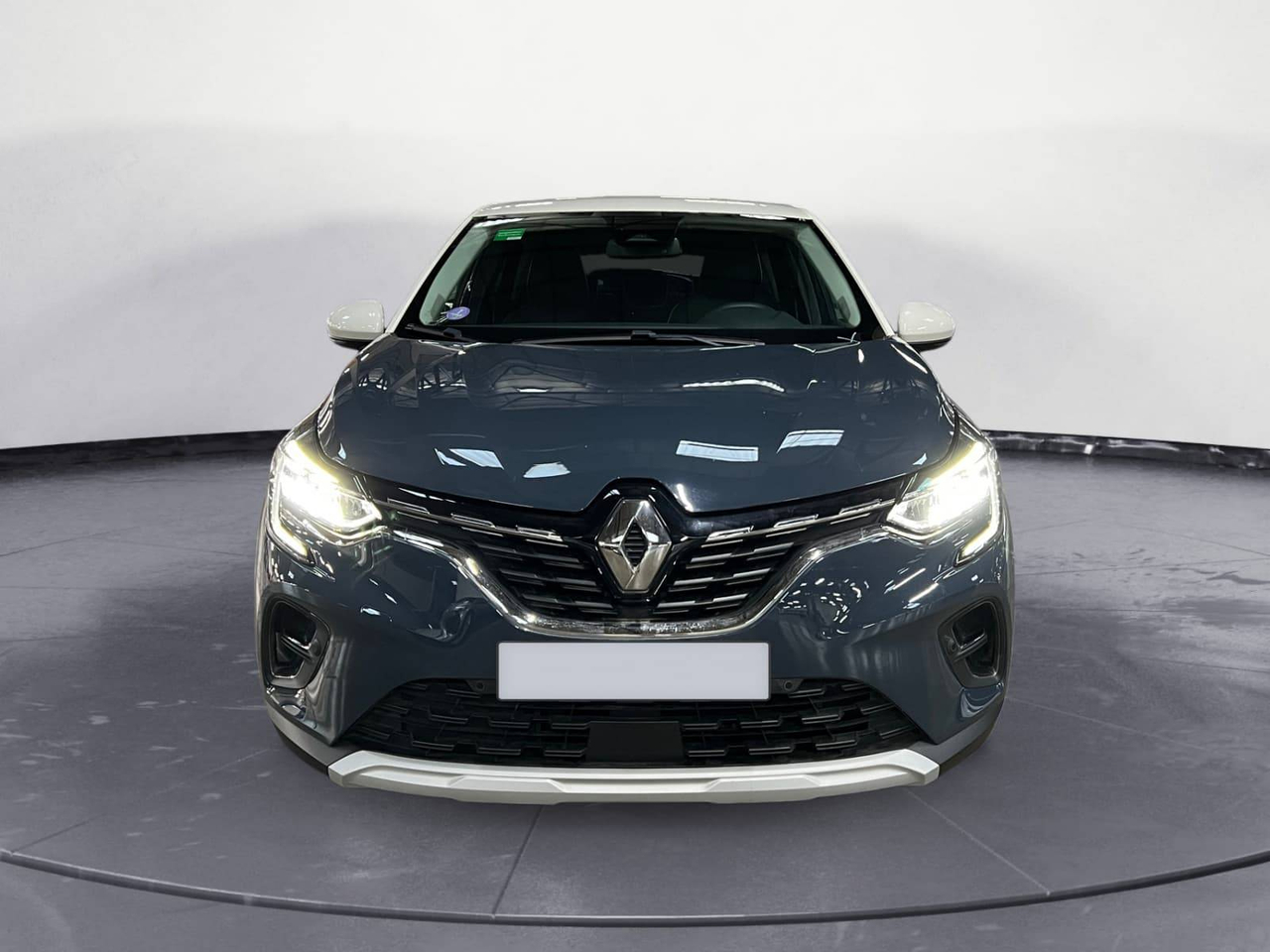 Renault Captur E-Tech full hybrid 145 — photo 8
