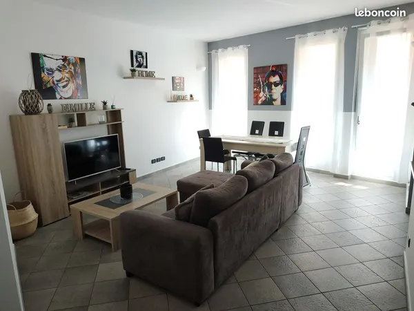 Bel appartement meublé 3 pièces 60 m² au Suquet