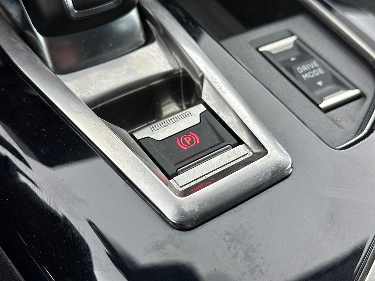 Peugeot 3008 puretech 130ch s&s eat8 roadtrip — photo 31