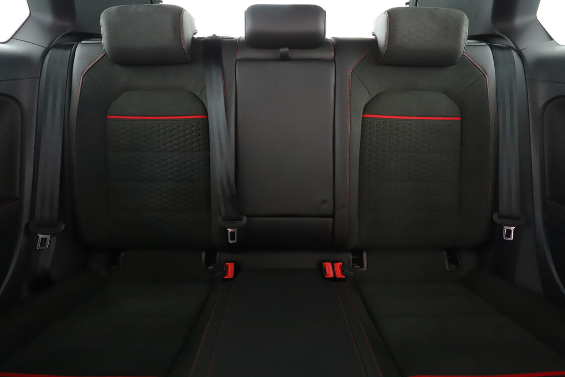 Volkswagen Golf VII 2.0 TSI BlueMotion Tech GTI Performance DSG7 — photo 16