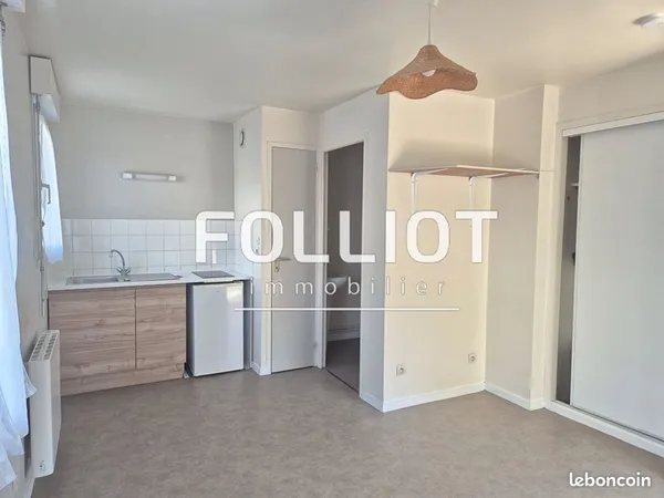 Studio 1 pièce 18 m²