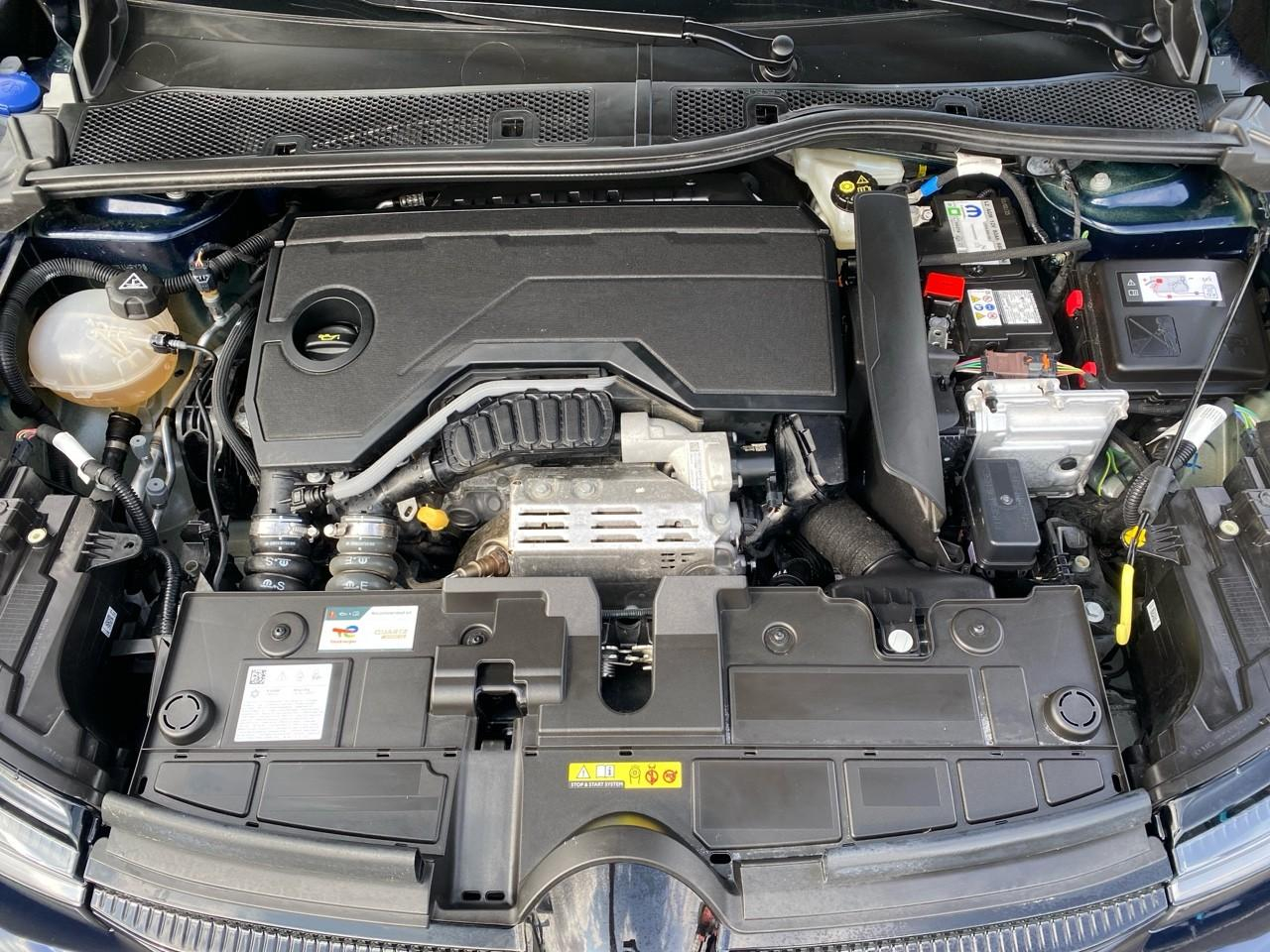 Citroën C4 1.2 hybride 136ch s&s max automatique — photo 12