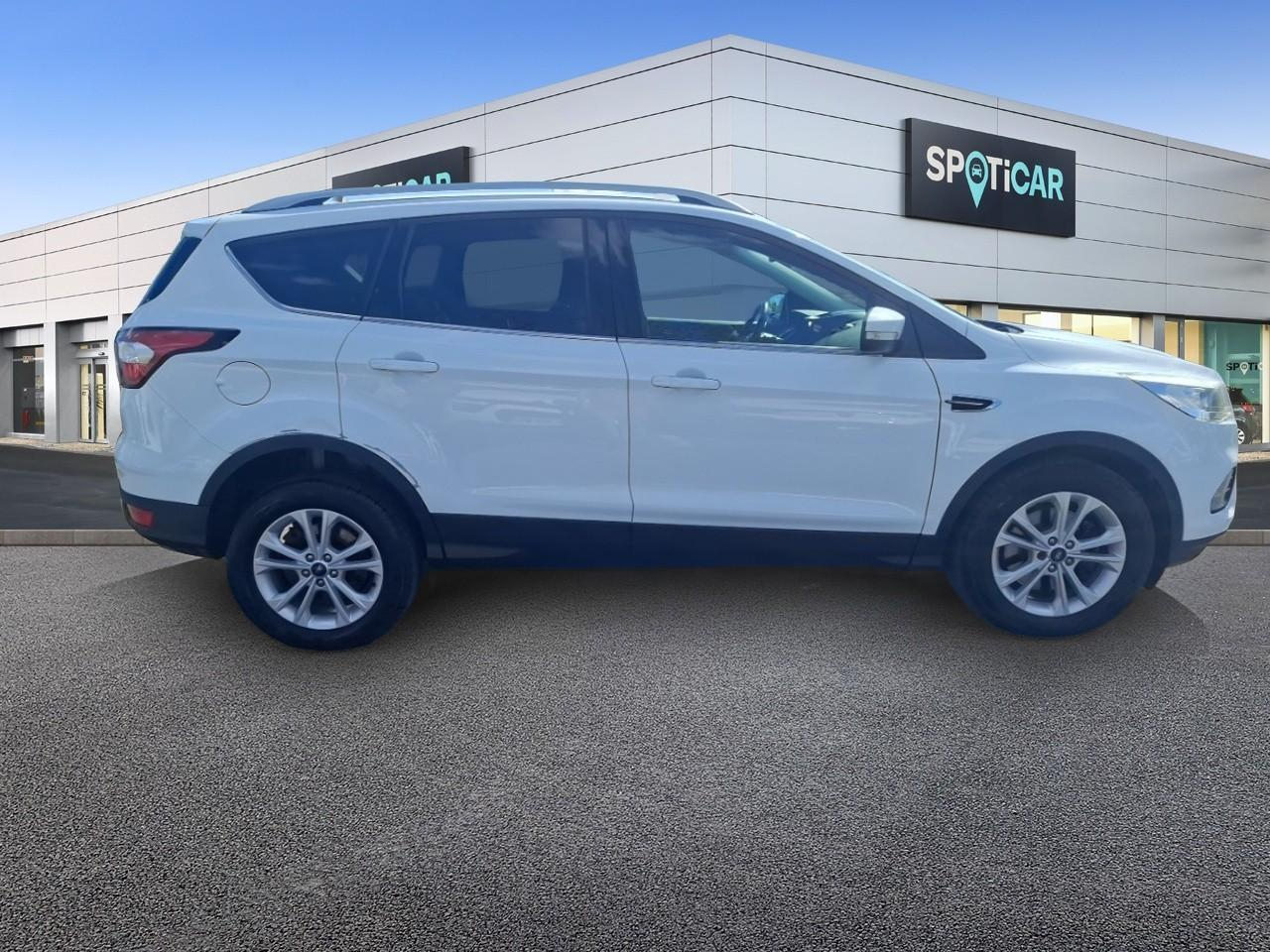 Ford Kuga 1.5 tdci 120ch stop&start executive 4x2 powershift — photo 4