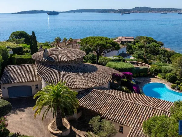 Villa 23 pièces 535 m²