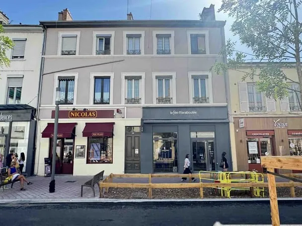 EXCLUSIVITÉ - Murs commerciaux à vendre Lyon 8 Montplaisir a
