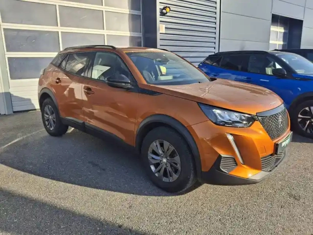 Peugeot 2008 puretech 100 s&amp;s bvm6 — photo 14