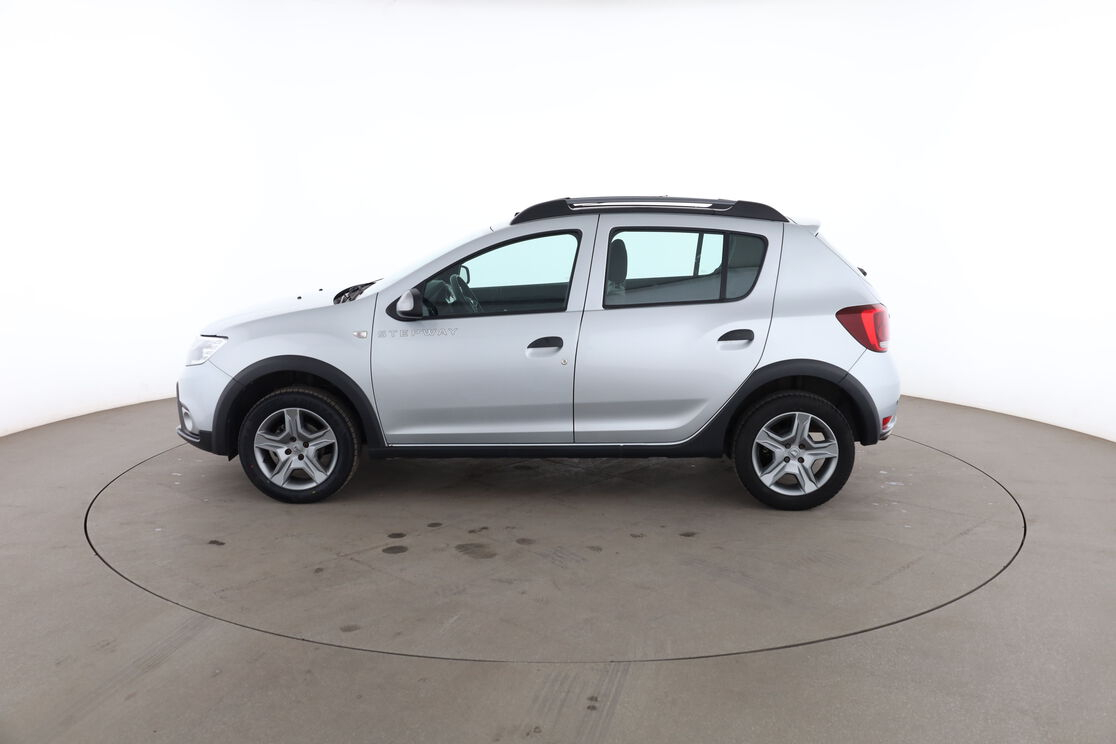 Dacia Sandero Stepway 0.9 TCe — photo 2