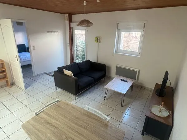 À LOUER - Appartement indépendant à Saint-Pierre-la-Noue, proche de Surgères