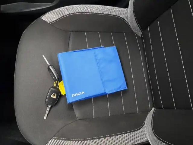 Dacia Sandero sce 75 — photo 37