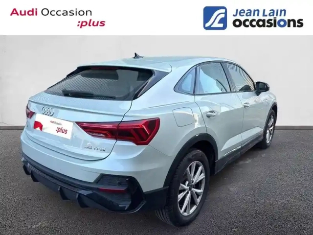 Audi Q3 sportback 35 tfsi 150 ch s tronic 7 — photo 5