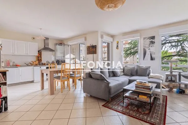 Appartement 5 pièces 107 m²